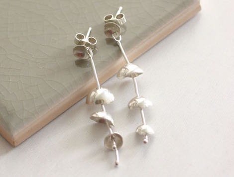 dangly flower earrings